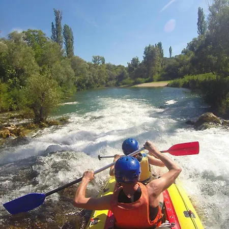 Adventure With 3 En-suite Bedrooms, A Media Room, Private Pool, 7km From Omis * Gata